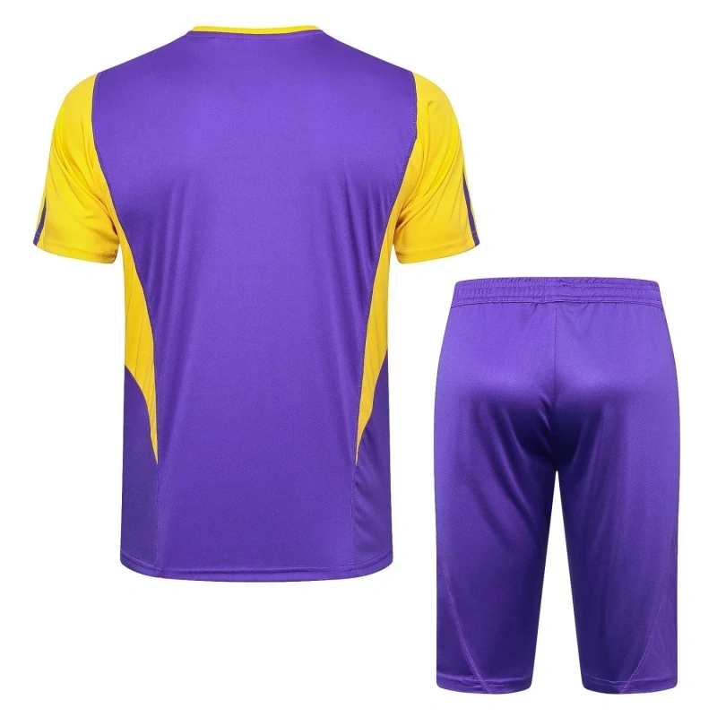 Real Madrid 23/24 Training Shirt and 3/4 Pants Set D987