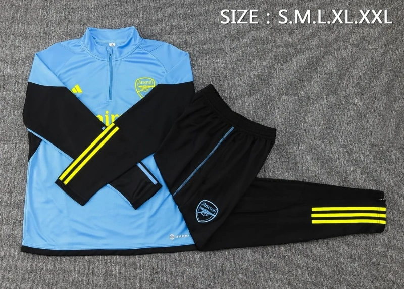 Arsenal 23/24 Half-Zip Training Top and Pants Set B778