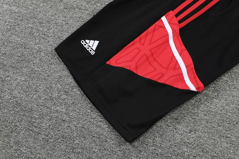 Manchester United 22/23 Drill Kits