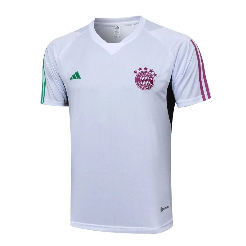 Bayern Munich 23/24 Training Shirt and 3/4 Pants Set White D948