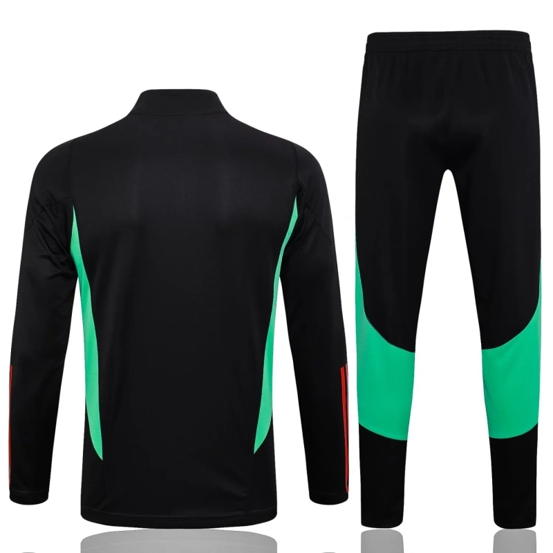 Manchester United 23/24 Half-Zip Training Top and Pants Set Black B676