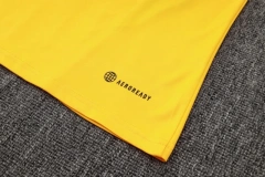 Real Madrid 23/24 Training Shirt and 3/4 Pants Set Yellow D988