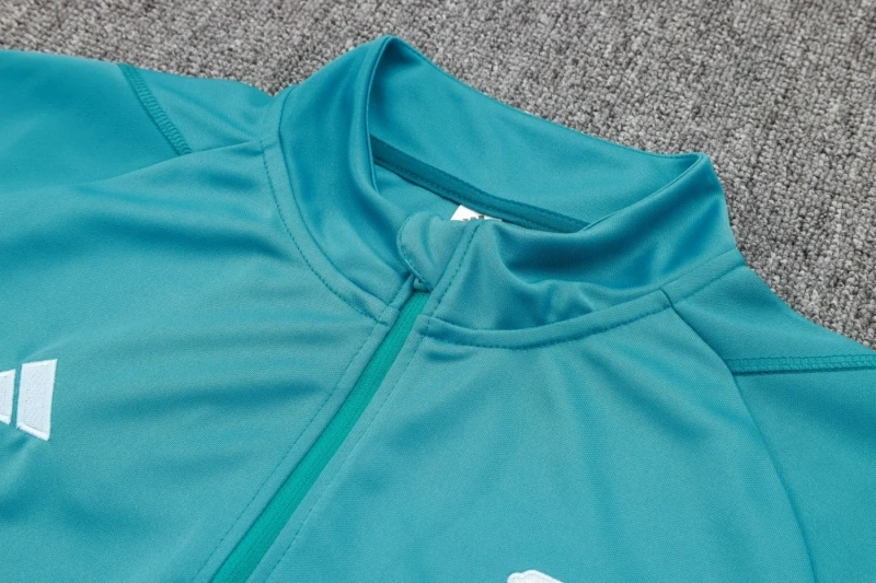 Arsenal 23/24 Half-Zip Training Top and Pants Set B785