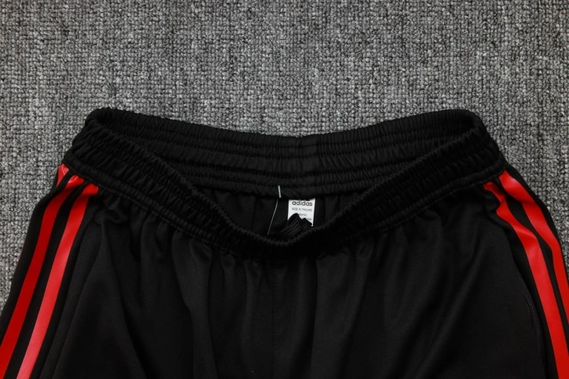 Manchester United 23/24 Training Shirt and Shorts Set D936