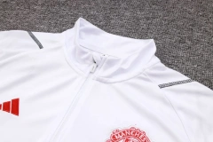Manchester United 23/24 Half-Zip Training Top and Pants Set White B677