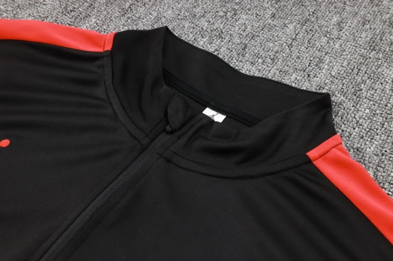PSG 23/24 Half-Zip Training Top and Pants Set Black B787