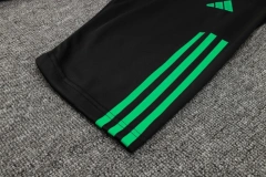 Bayern Munich 23/24 Training Shirt and 3/4 Pants Set White D948