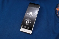 Manchester United 22/23 Training Shirt and Shorts Set D755