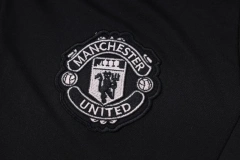 Manchester United 22/23 Half-Zip Training Top and Pants Set B617
