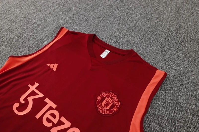 Manchester United 23/24 Sleeveless Jersey and Shorts Set D957