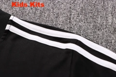 Kids Real Madrid 22/23 Training Shirt and Pants Set E675