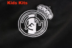 Kids Real Madrid 22/23 Training Shirt and Pants Set E674