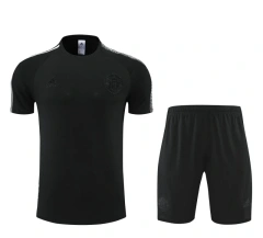 Manchester United 22/23 Training Shirt and Shorts Set Black
