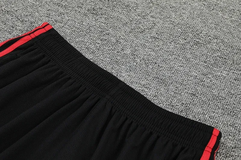Manchester United 22/23 Drill Kits