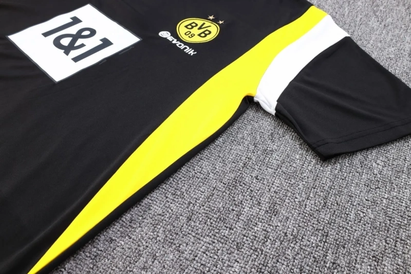 Borussia Dortmund 23/24 Training Shirt and Pants Set Black C1064