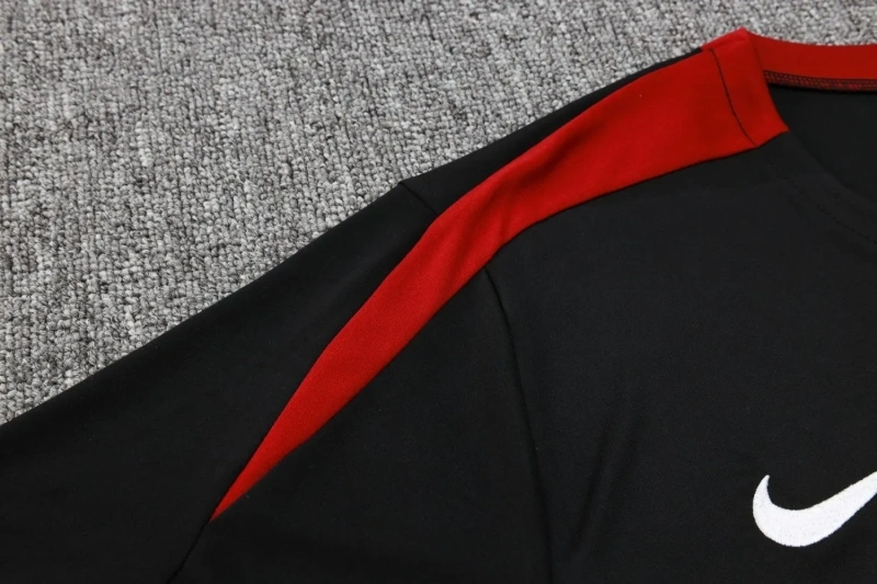 Barcelona 24/25 Training Shirt and Shorts Set Black D961