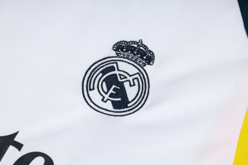 Real Madrid 23/24 Training Shirt and Pants Set White C1072