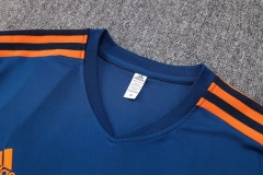 Manchester United 22/23 Training Shirt and Shorts Set D755