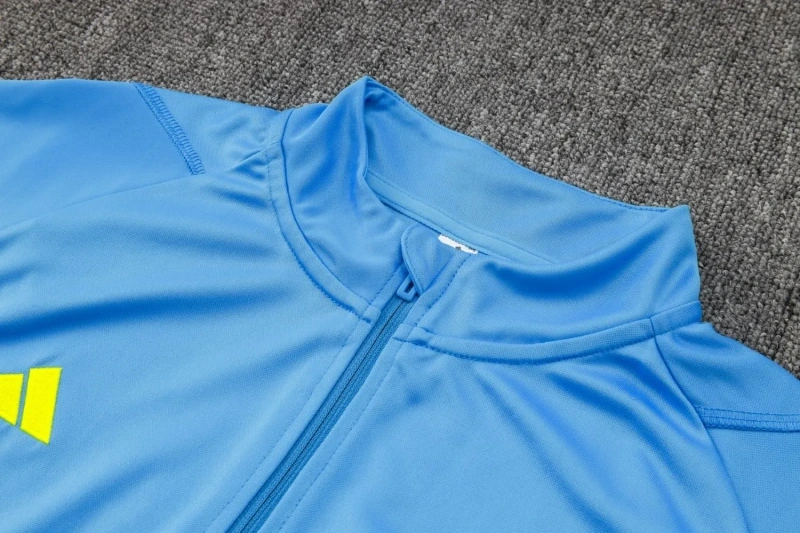 Arsenal 23/24 Half-Zip Training Top and Pants Set B778