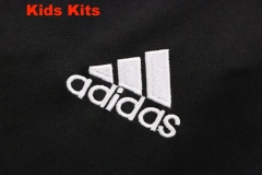 Kids Real Madrid 22/23 Training Shirt and Pants Set E674