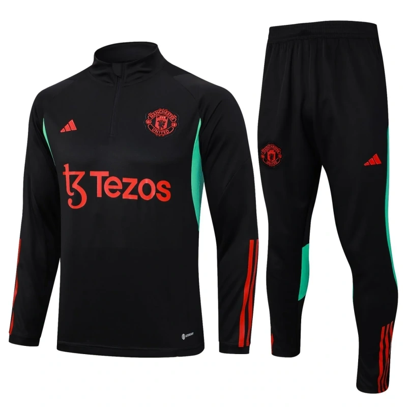 Manchester United 23/24 Half-Zip Training Top and Pants Set Black B676
