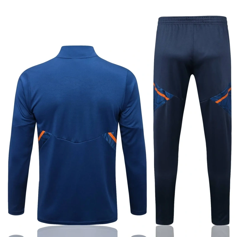 Manchester United 22/23 Half-Zip Training Sweatshirt and Pants Set B591