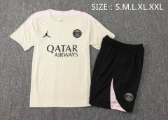 PSG 24/25 Training Shirt and Shorts Set D1007