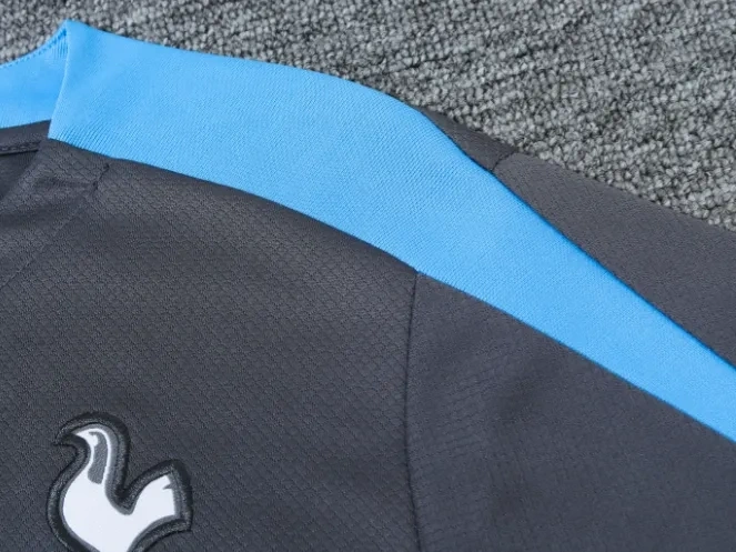 Tottenham Hotspur 24/25 Training Shirt and Shorts Set