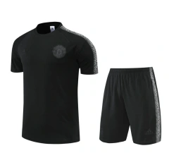 Manchester United 22/23 Training Shirt and Shorts Set Black