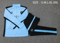 PSG 23/24 Half-Zip Training Top and Pants Set B782