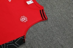 Manchester United 22/23 Training Vest and Shorts Set