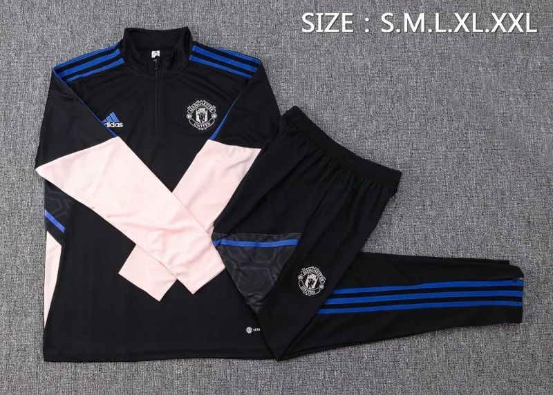 Manchester United 22/23 Half-Zip Training Top and Pants Set B617