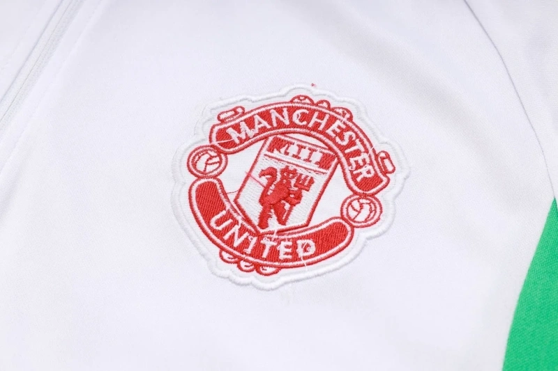 Manchester United 23/24 Half-Zip Training Top and Pants Set White B677