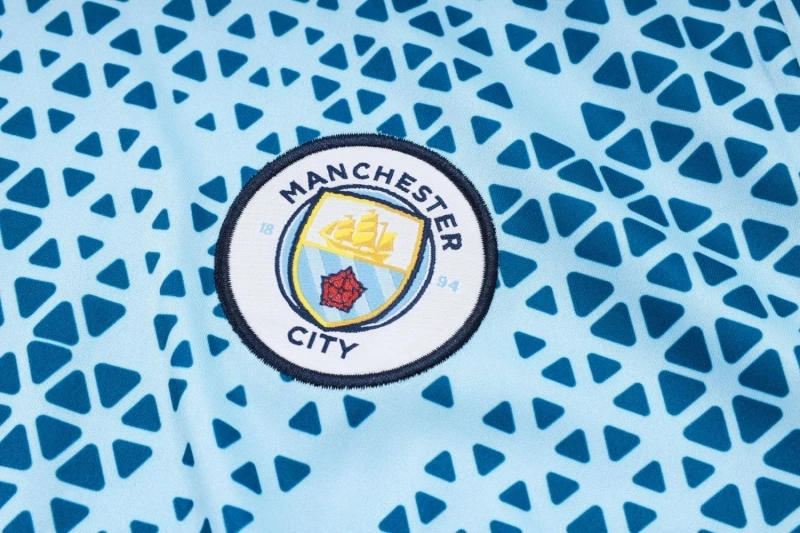 Manchester City 23/24 Training Shirt and Shorts Set D925