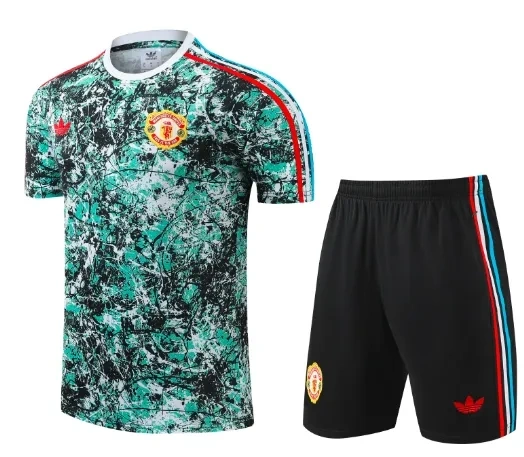Manchester United 24/25 Training Shirt and Shorts Set