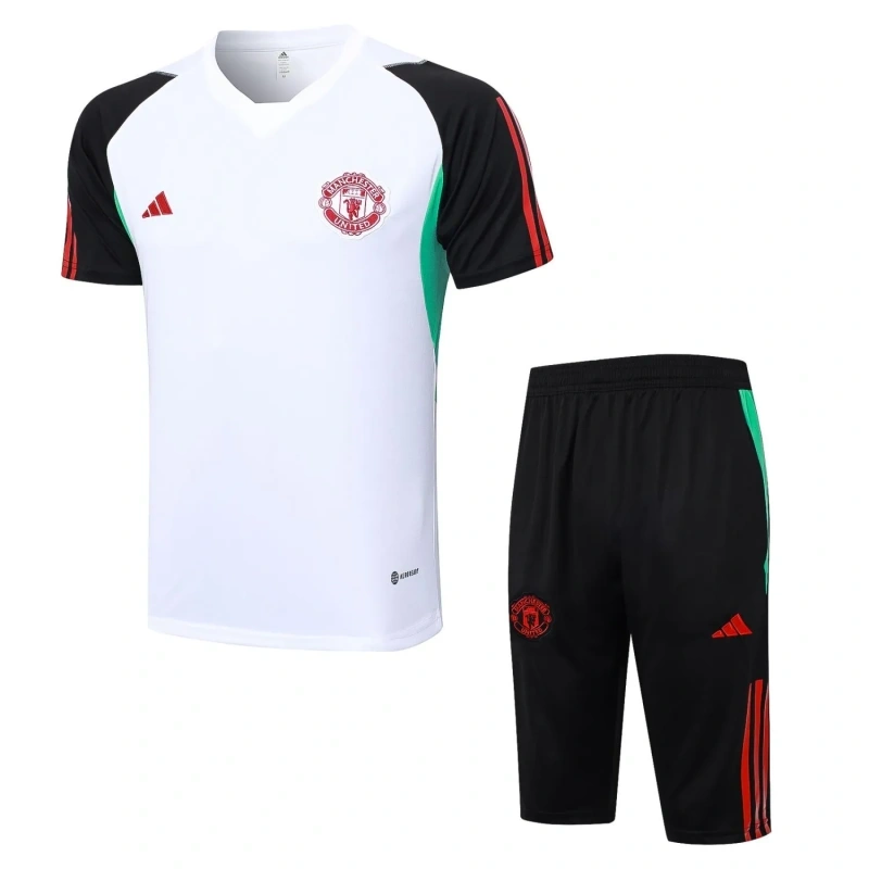 Manchester United 23/24 Training Shirt and 3/4 Pants Set D832