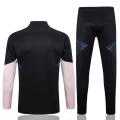 Manchester United 22/23 Half-Zip Training Top and Pants Set B617
