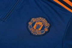 Manchester United 22/23 Half-Zip Training Sweatshirt and Pants Set B591
