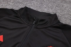 Manchester United 23/24 Half-Zip Training Top and Pants Set Black B676