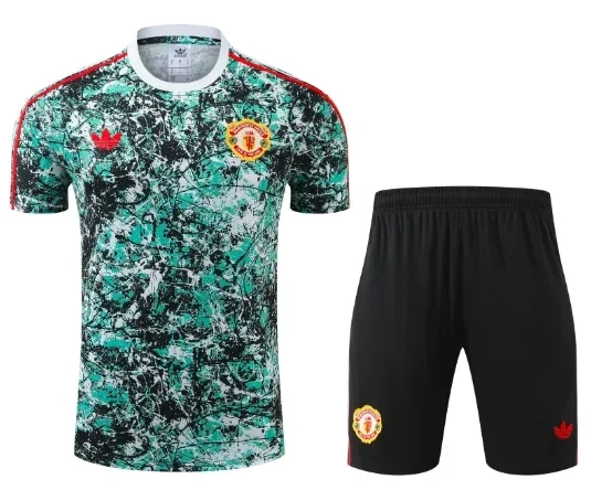Manchester United 24/25 Training Shirt and Shorts Set