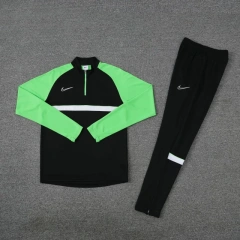 Mens 23/24 Half-Zip Training Top and Pants Set NB03 - 2