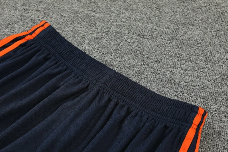 Manchester United 22/23 Training Vest and Shorts Set