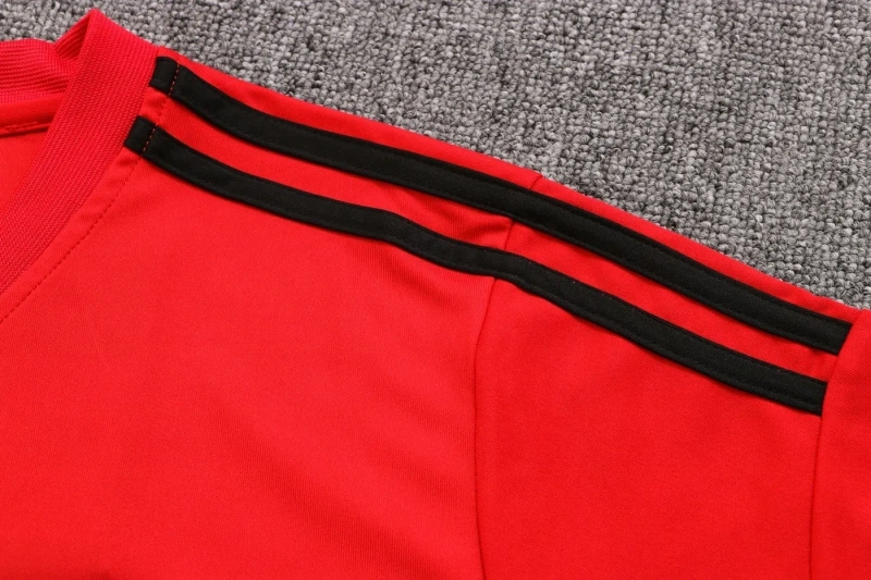 Manchester United 22/23 Training Shirt and Pants Set C846