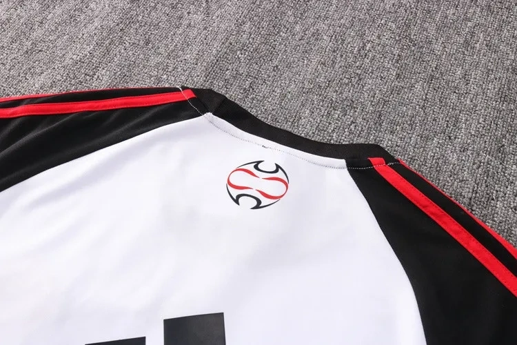 Manchester United 22/23 Training Sweatshirt and Pants Set