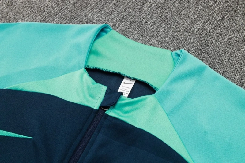 Barcelona 23/24 Training Jacket and Pants Set A705