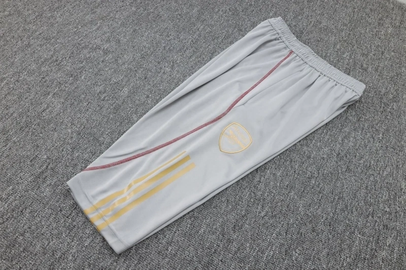 Arsenal 23/24 Training Shirt and 3/4 Pants Set D949