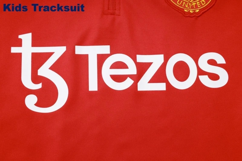 Kids Manchester United 23/24 Half-Zip Training Sweatshirt and Pants Set Red E742