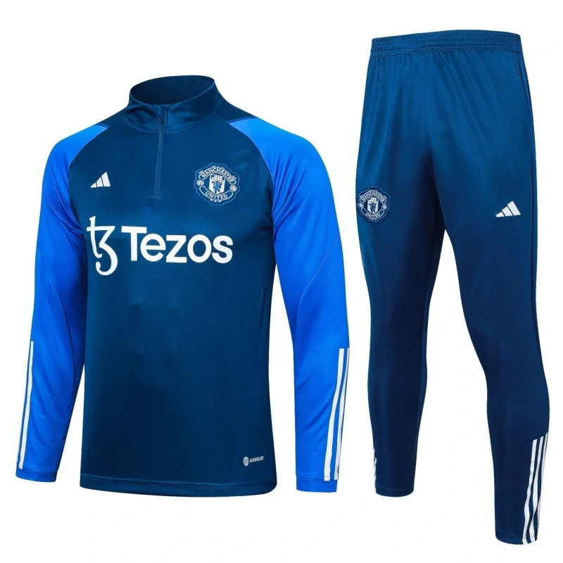 Manchester United 23/24 Half-Zip Training Top and Pants Set B703