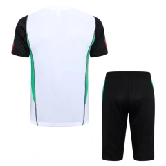 Manchester United 23/24 Training Shirt and 3/4 Pants Set D832