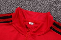 Manchester United 22/23 Half-Zip Training Sweatshirt and Pants Set B553